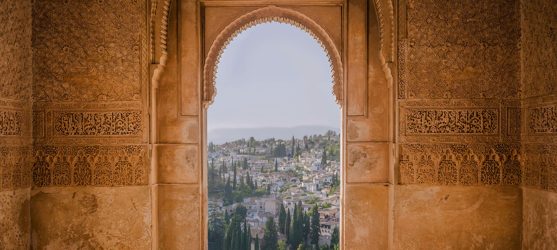 Vistas al Albaicín desde la Alhambra de Granada Vistas al Albaicín desde la Alhambra de Granada