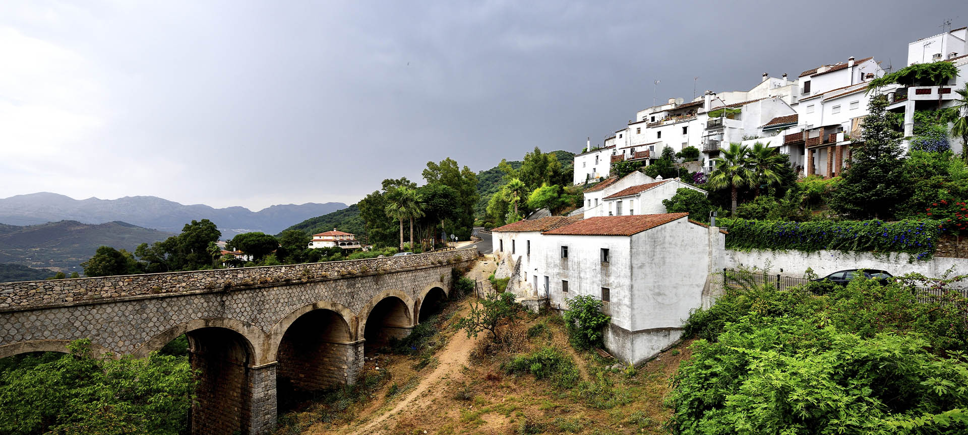 Panorámica de Jimena de la Frontera, en Cádiz (Andalucía) Panorámica de Jimena de la Frontera, en Cádiz (Andalucía)