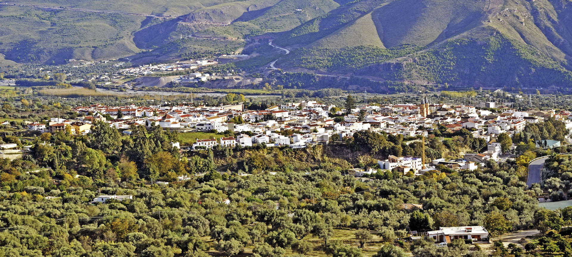 Panoramic view of Orgiva in Granada (Andalusia) Panoramic view of Orgiva in Granada (Andalusia)