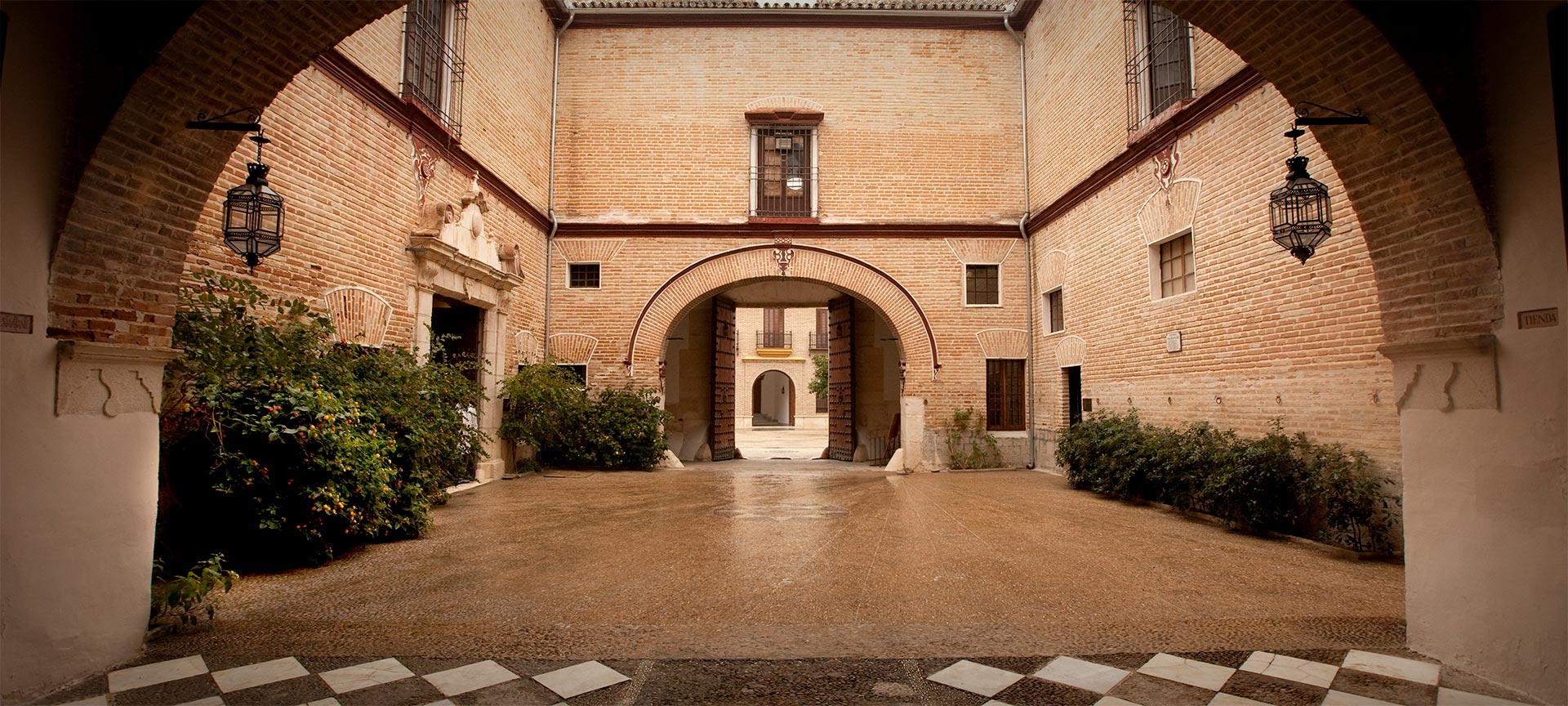 Cortile del Palazzo di Benamejí a Écija Cortile del Palazzo di Benamejí a Écija
