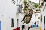 La casa nota come "el peñón de la Becerra", a Ubrique (Cadice, Andalusia)
