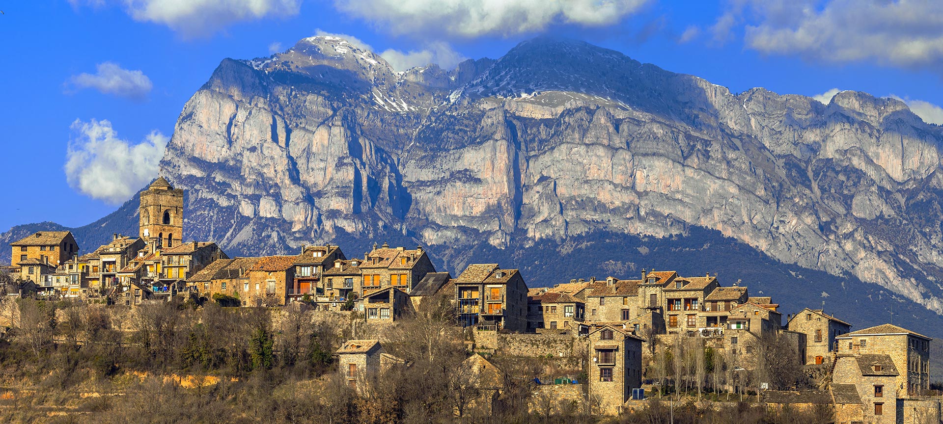 Aínsa. Huesca Aínsa. Huesca