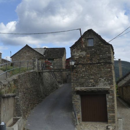 Quartiere della Chiesa di Castiello de Jaca (Huesca, Aragona)