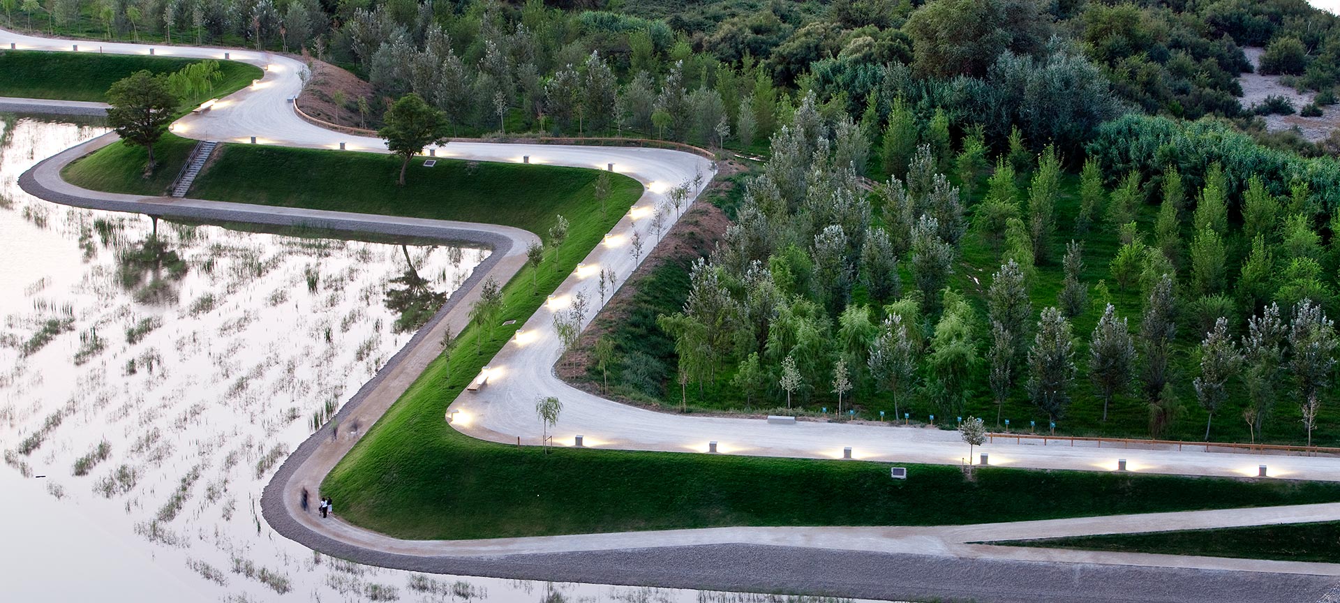 Parque del agua Luis Buñuel. Zaragoza Parque del agua Luis Buñuel. Zaragoza