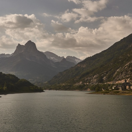 Lago di Sallent de Gállego, a Huesca (Aragona)