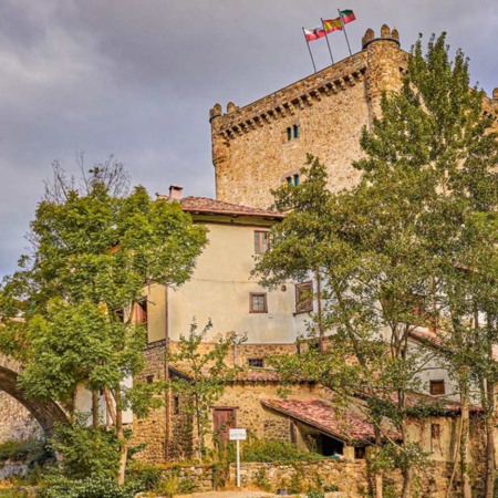 Torre del Infantado tower