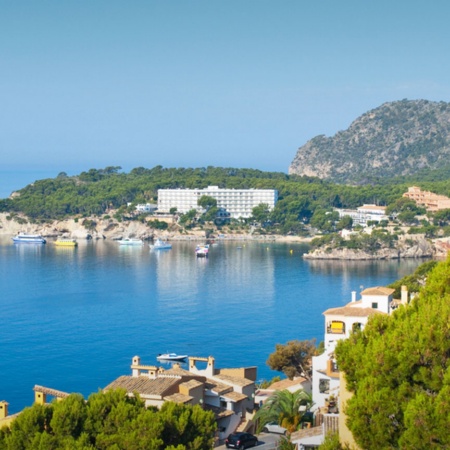 Cala Fornells a Calviá. Maiorca
