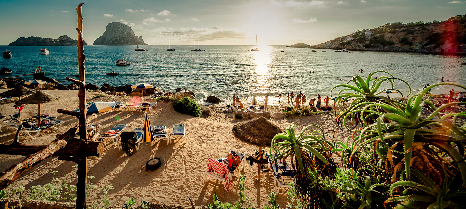 Cala d'Hort, Ibiza Cala d'Hort, Ibiza