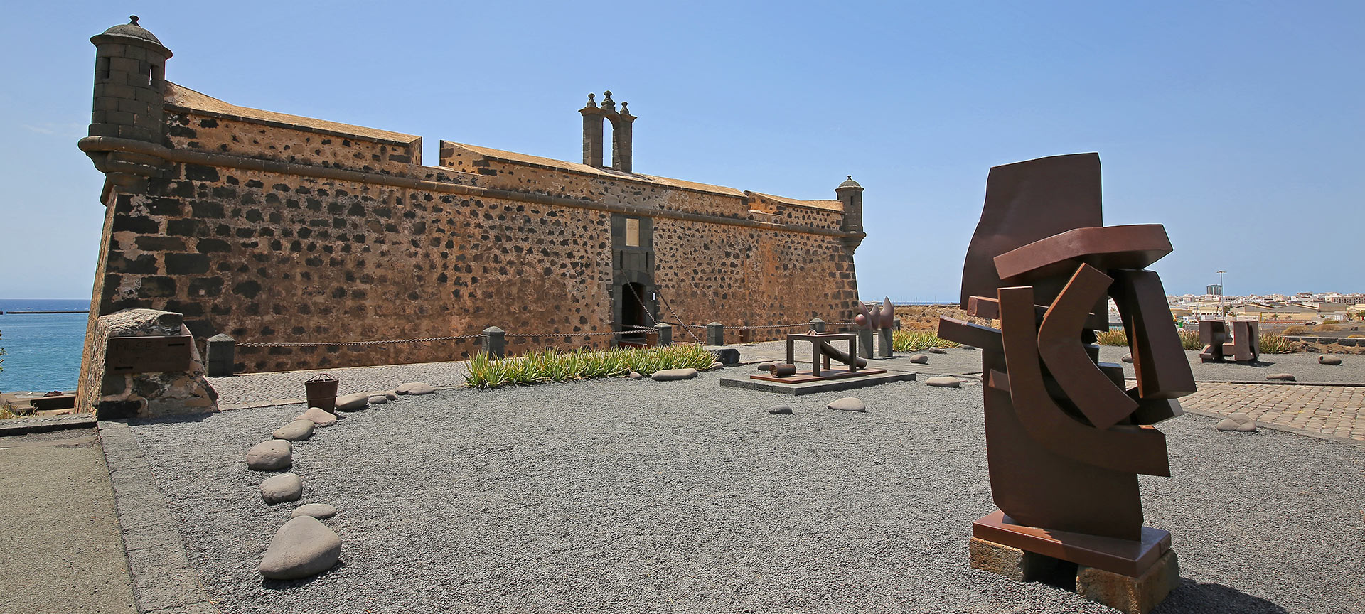International Museum of Contemporary Art, Castillo de San José. Arrecife. Lanzarote International Museum of Contemporary Art, Castillo de San José. Arrecife. Lanzarote
