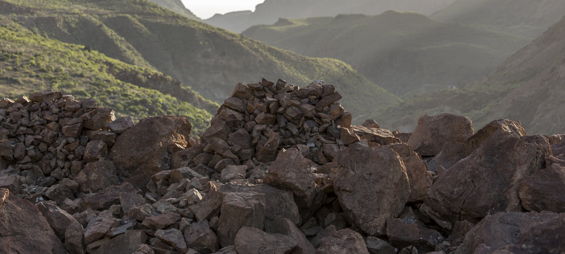 Arteara necropolis, in Gran Canaria Arteara necropolis, in Gran Canaria