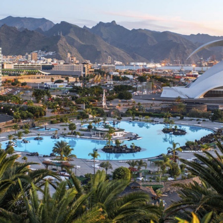 Panoramica di Santa Cruz de Tenerife, sull’isola di Tenerife (Isole Canarie)