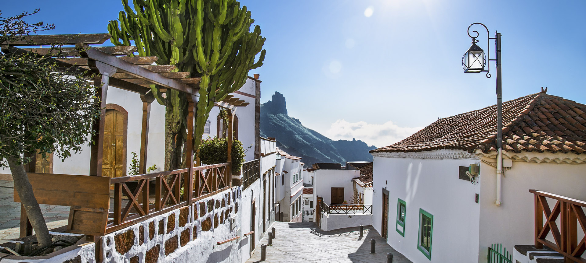 Tejeda, en la isla de Gran Canaria (Islas Canarias) Tejeda, en la isla de Gran Canaria (Islas Canarias)