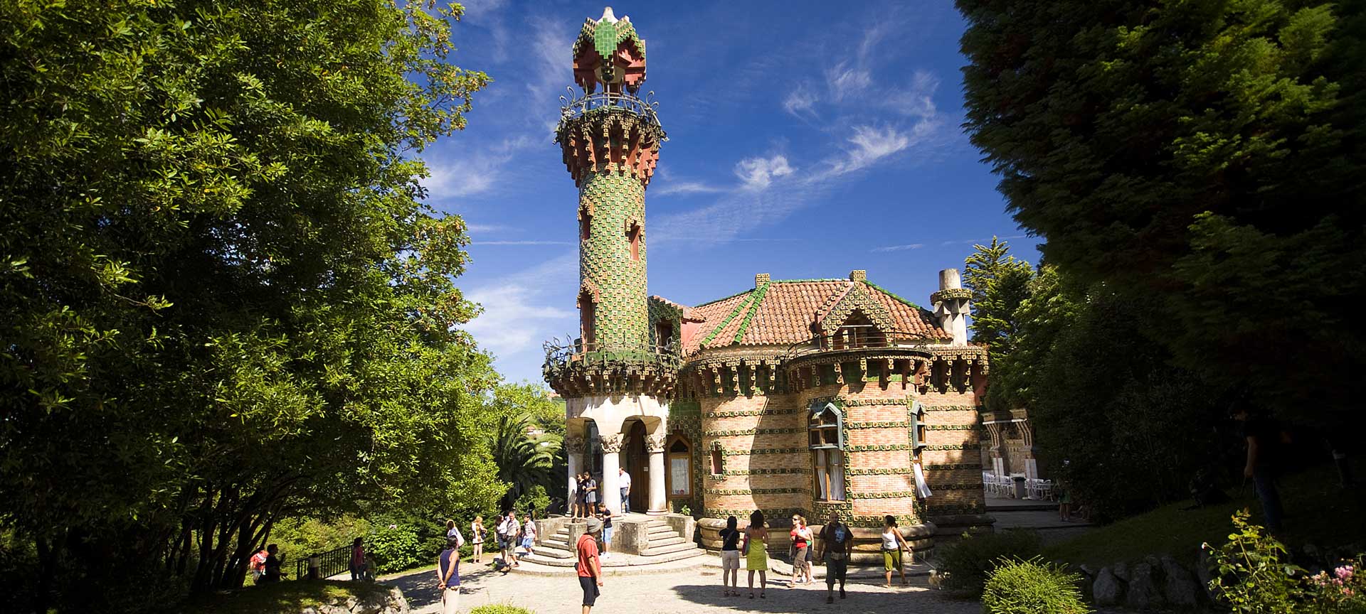 El Capricho, en Comillas (Cantabria) El Capricho, en Comillas (Cantabria)
