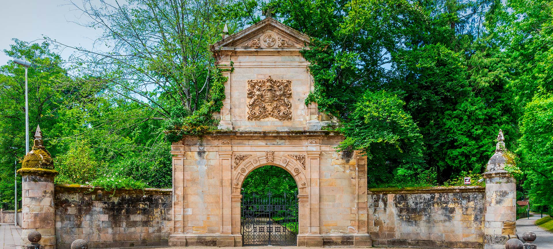 Entrée des Jardins de Puente San Miguel Entrée des Jardins de Puente San Miguel