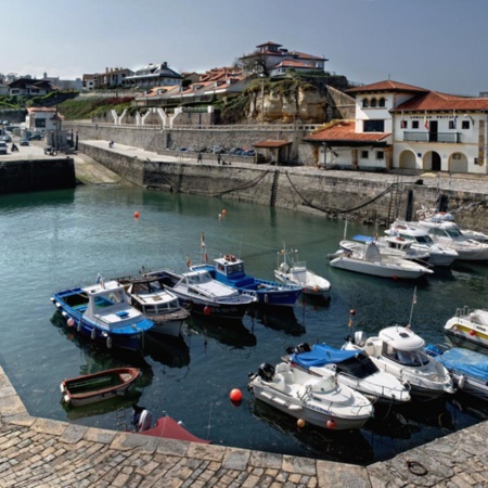 Puerto de Comillas. Cantabria