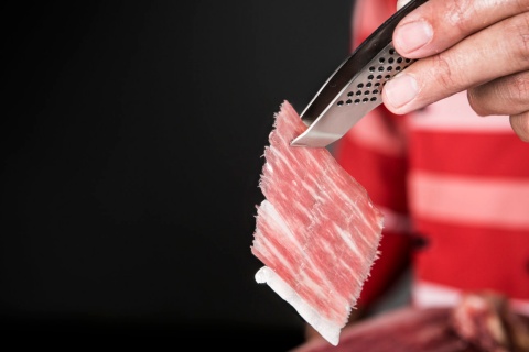 Découpe d'un jambon ibérique de Guijuelo