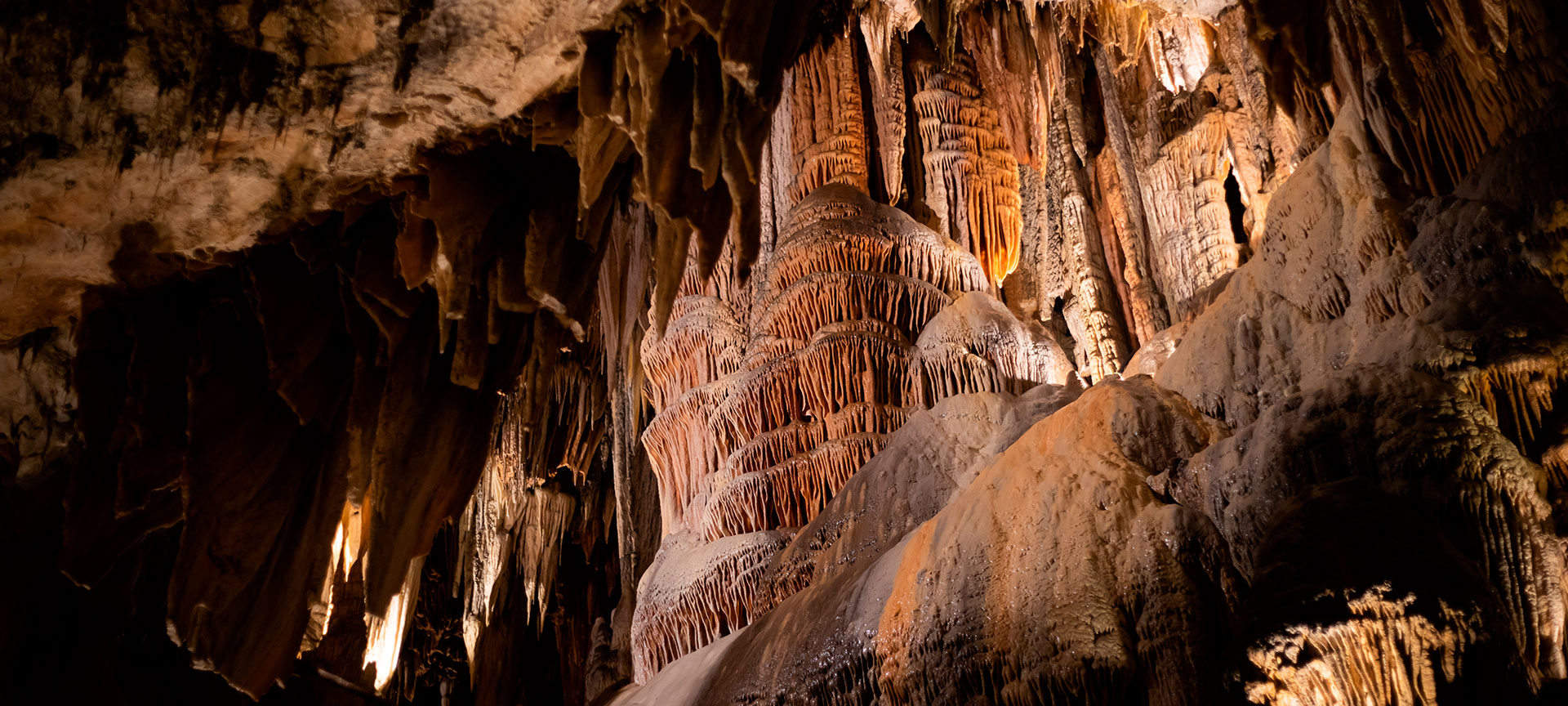 Cueva de Valporquero, León Cueva de Valporquero, León