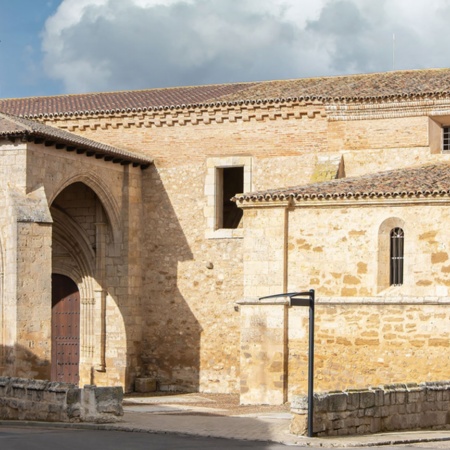 Kirche San Juan in Paredes de Nava