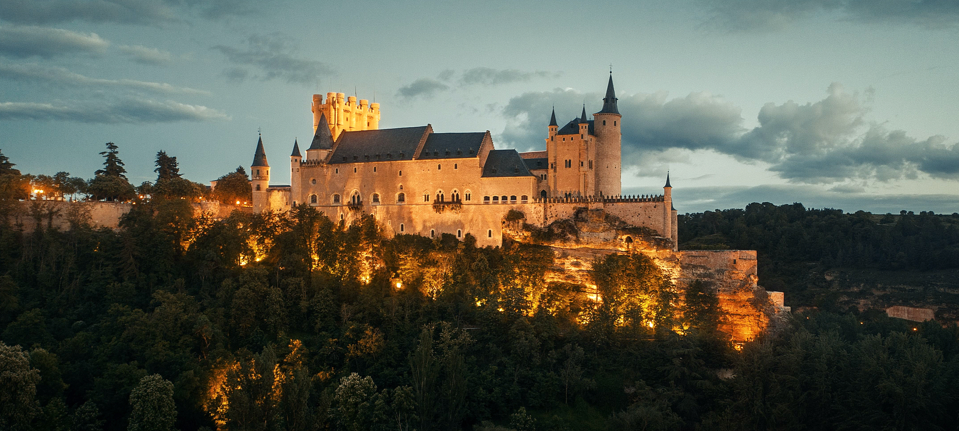 Vista del Alcázar de Segovia, Castilla y León Vista del Alcázar de Segovia, Castilla y León