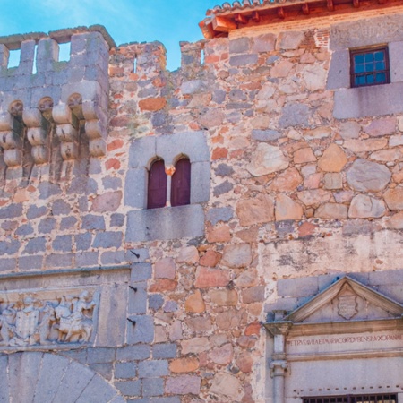 Los Dávila Palace