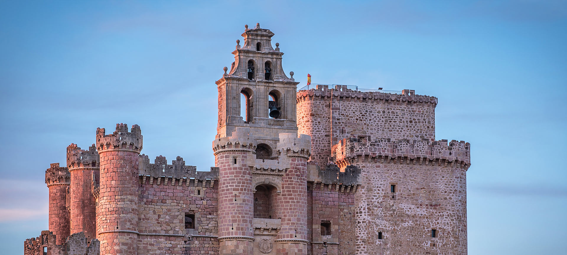 Castillo de Turégano en Segovia, Castilla y León Castillo de Turégano en Segovia, Castilla y León