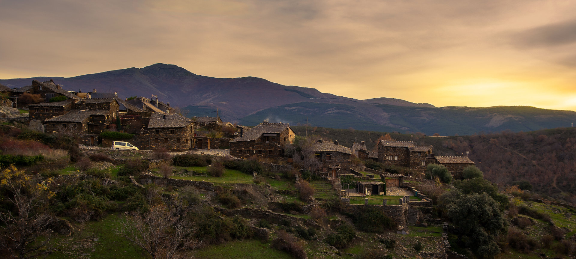 View of the village of Roblelacasa in Guadalajara, Castilla-La Mancha View of the village of Roblelacasa in Guadalajara, Castilla-La Mancha