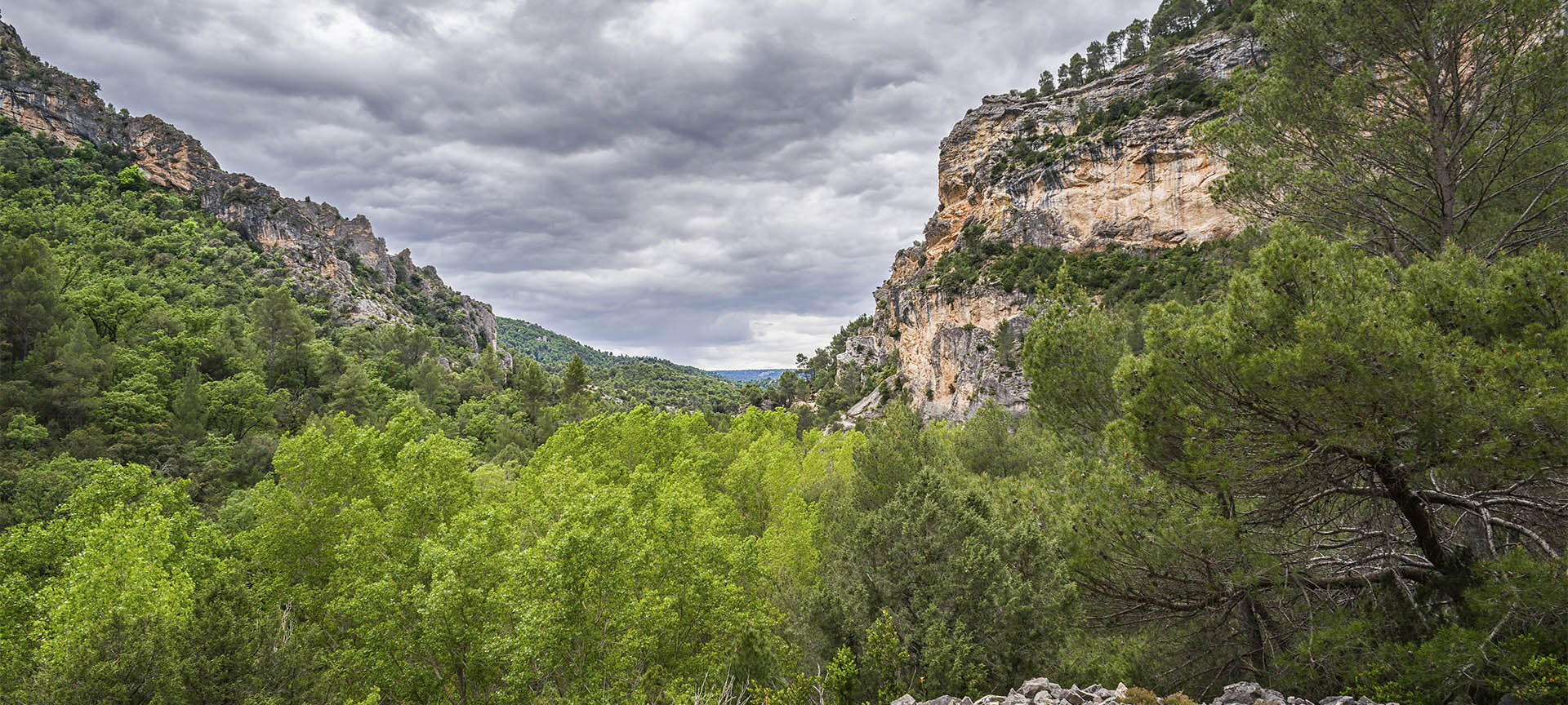 Hundido de Armallones gorge (Guadalajara, Castilla-La Mancha) Hundido de Armallones gorge (Guadalajara, Castilla-La Mancha)