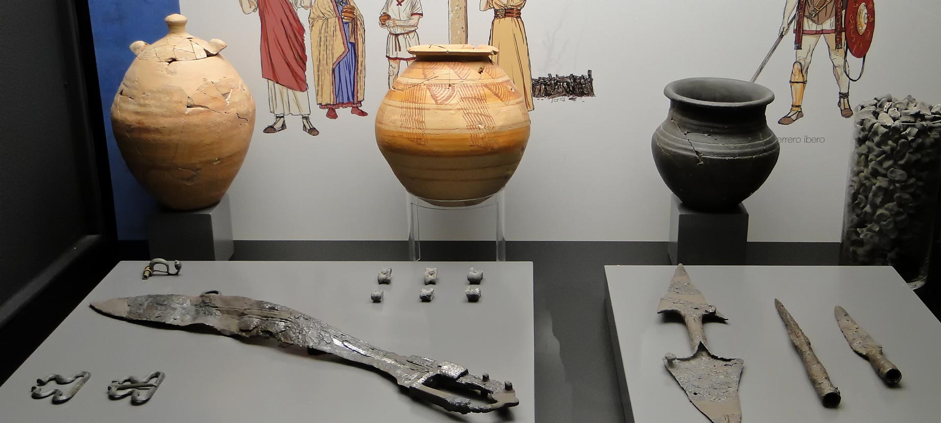 Iberian utensils. Ciudad Real Museum Iberian utensils. Ciudad Real Museum