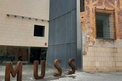 Esterno dell'edificio del MUSS, Museo della Settimana Santa e della Tamborada di Hellín
