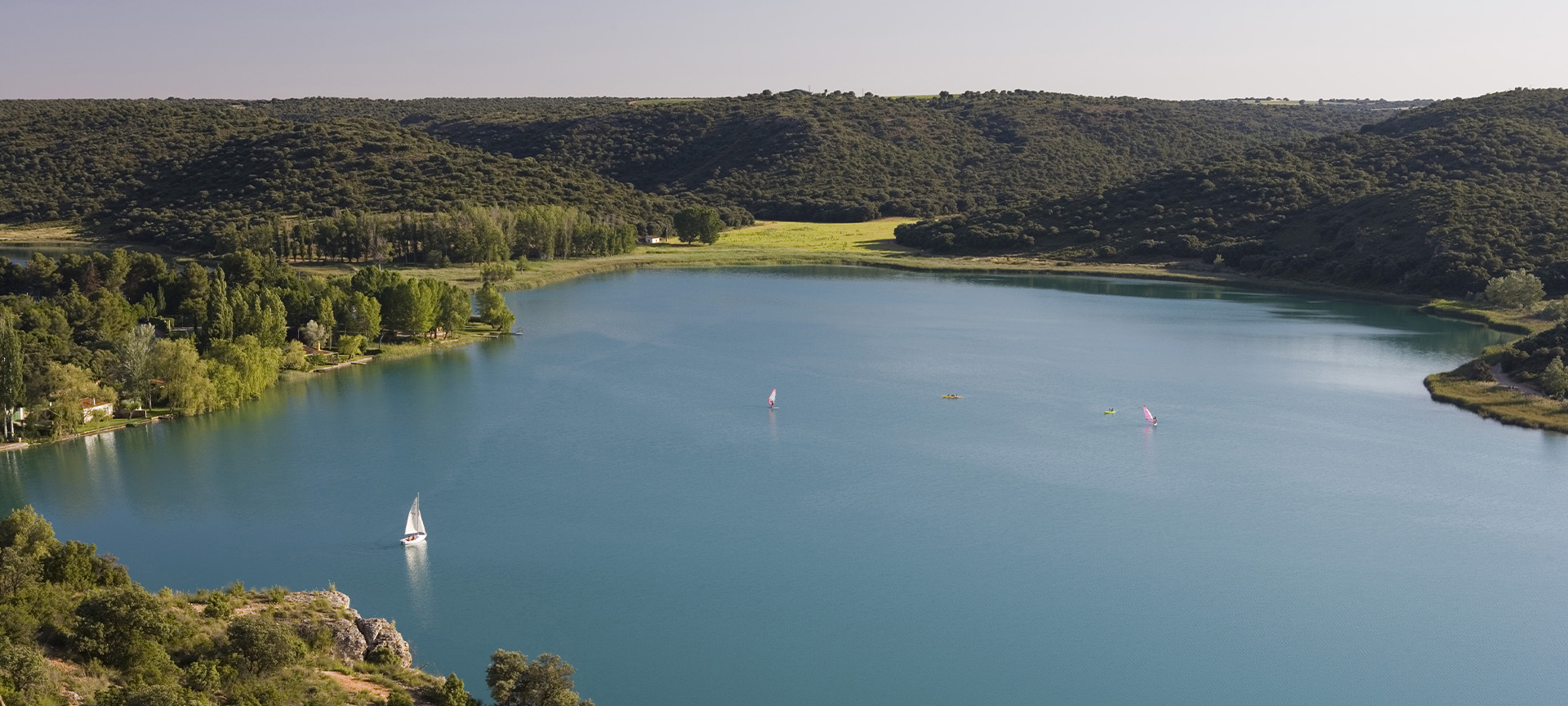 Panoramic view of the Ruidera Lagoons in Ciudad Real (Castilla-La Mancha) Panoramic view of the Ruidera Lagoons in Ciudad Real (Castilla-La Mancha)
