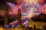 Vedute di Barcellona con fuochi d'artificio