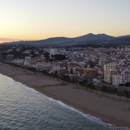 Veduta aerea di Canet de Mar (Barcellona, Catalogna)