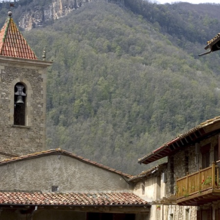 Hostalets de Bas (Girona, Cataluña)