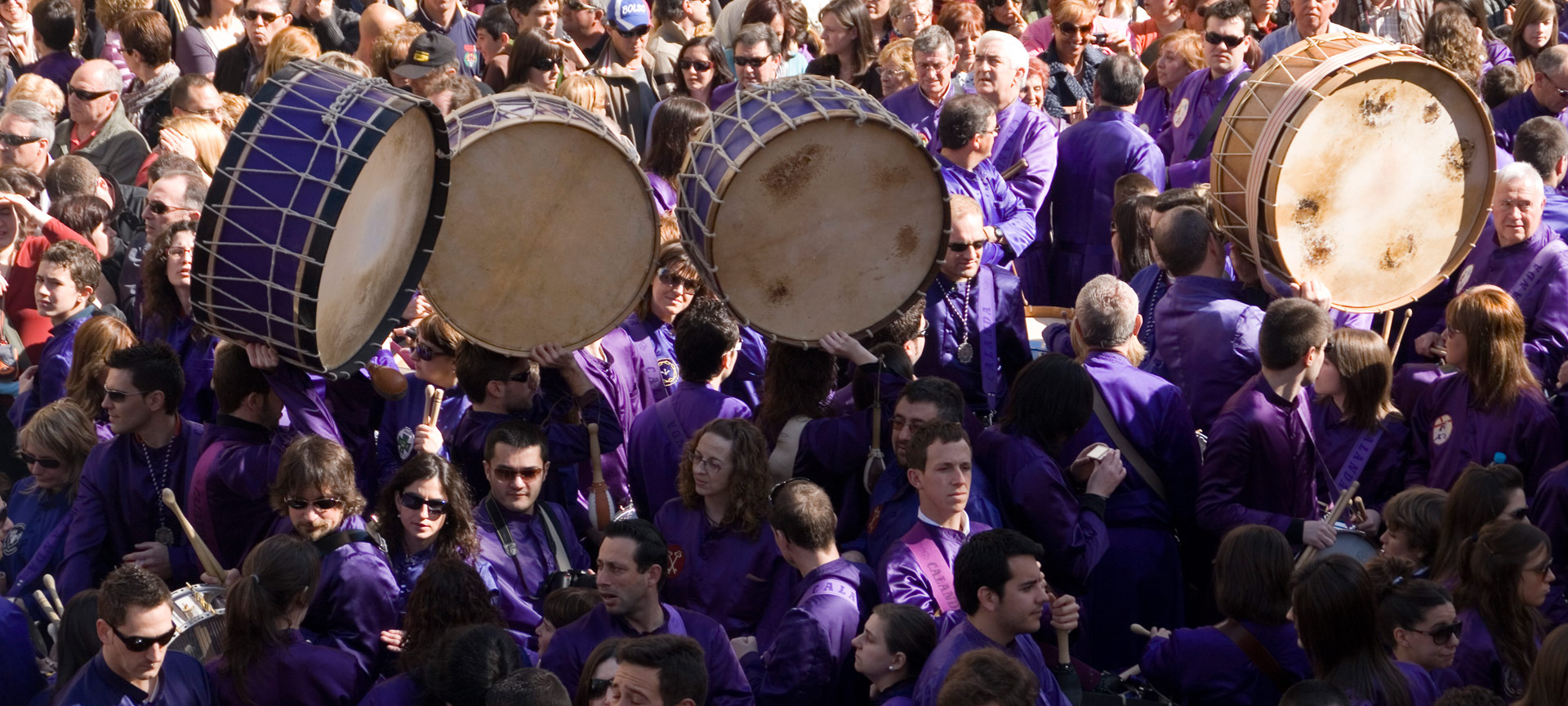 Easter week in Calanda. Rompida de la Hora Easter week in Calanda. Rompida de la Hora