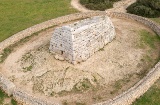 Naveta des Tudons, Minorca