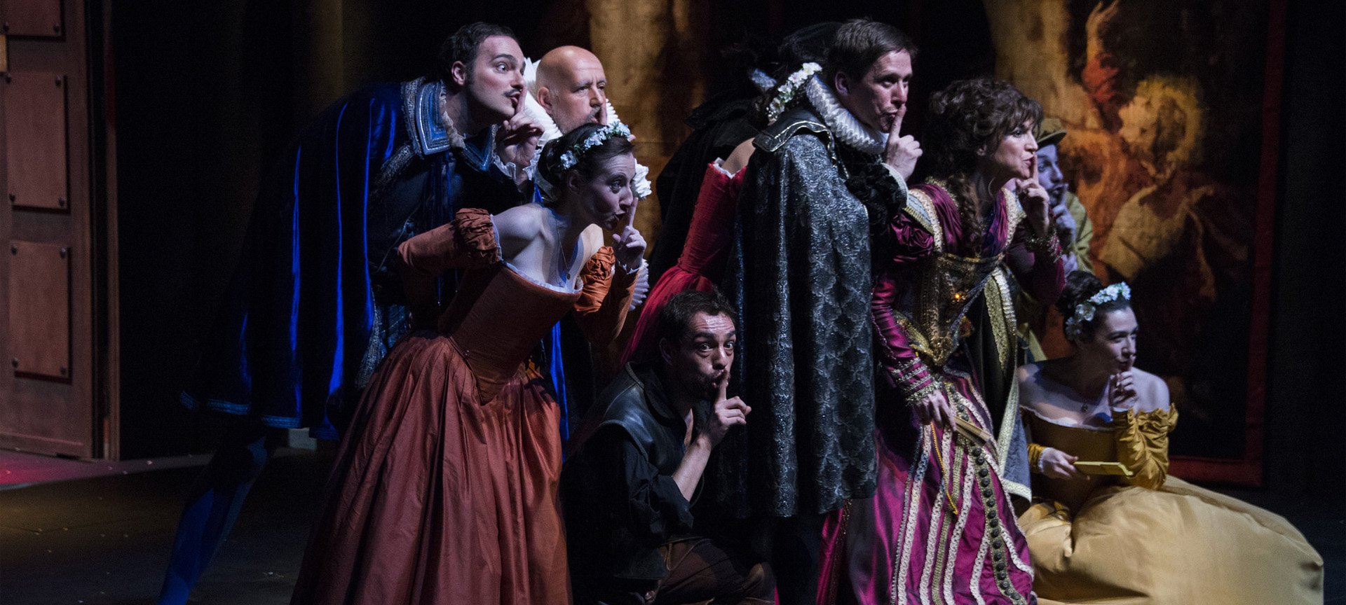 Spektakl „Pies ogrodnika” („El perro del hortelano”) na Międzynarodowym Festiwalu Teatru Klasycznego w Almago w 2013 roku. Spektakl „Pies ogrodnika” („El perro del hortelano”) na Międzynarodowym Festiwalu Teatru Klasycznego w Almago w 2013 roku.