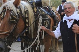 Parte della processione dei Portants de l’Aigua de Sant Magí, portatori dell'acqua benedetta. Festa di Sant Magí, a Tarragona (Catalogna)