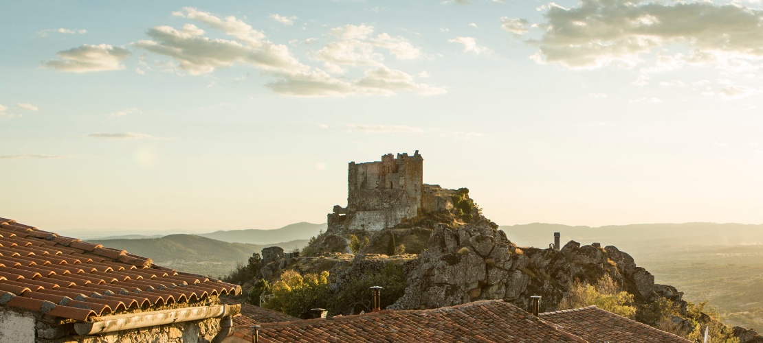 Veduta del castello di Trevejo