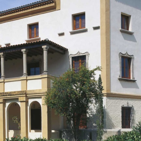 Museo de Historia y Cultura "Casa Pedrilla" y Casa-Museo Guayasamín