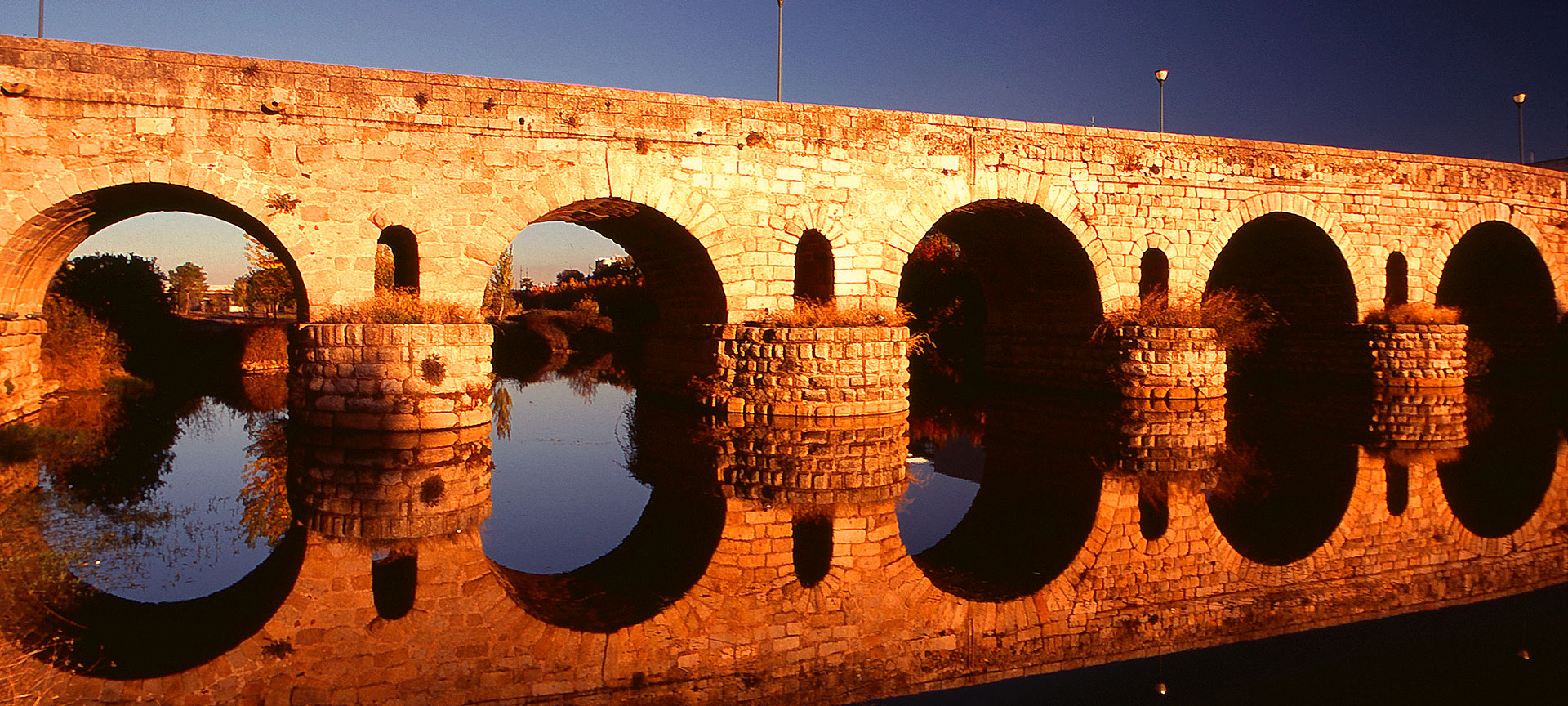 Ponte romano sul fiume Albarregas Ponte romano sul fiume Albarregas