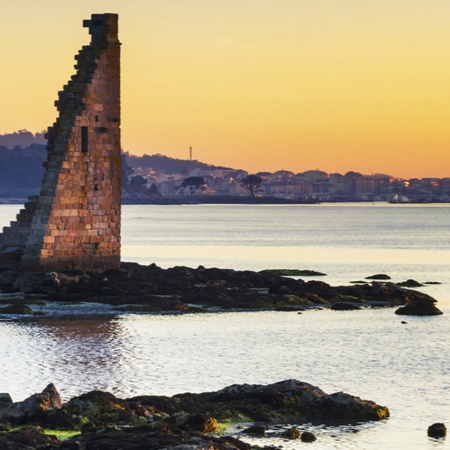 Rovine della Torre di San Sadurniño di Cambados (Pontevedra, Galizia)