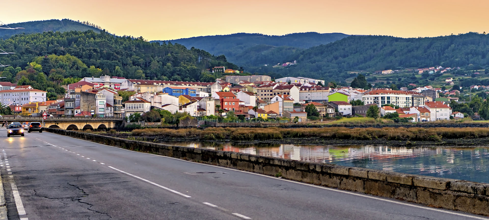 Panorámica de Noia (A Coruña, Galicia) Panorámica de Noia (A Coruña, Galicia)