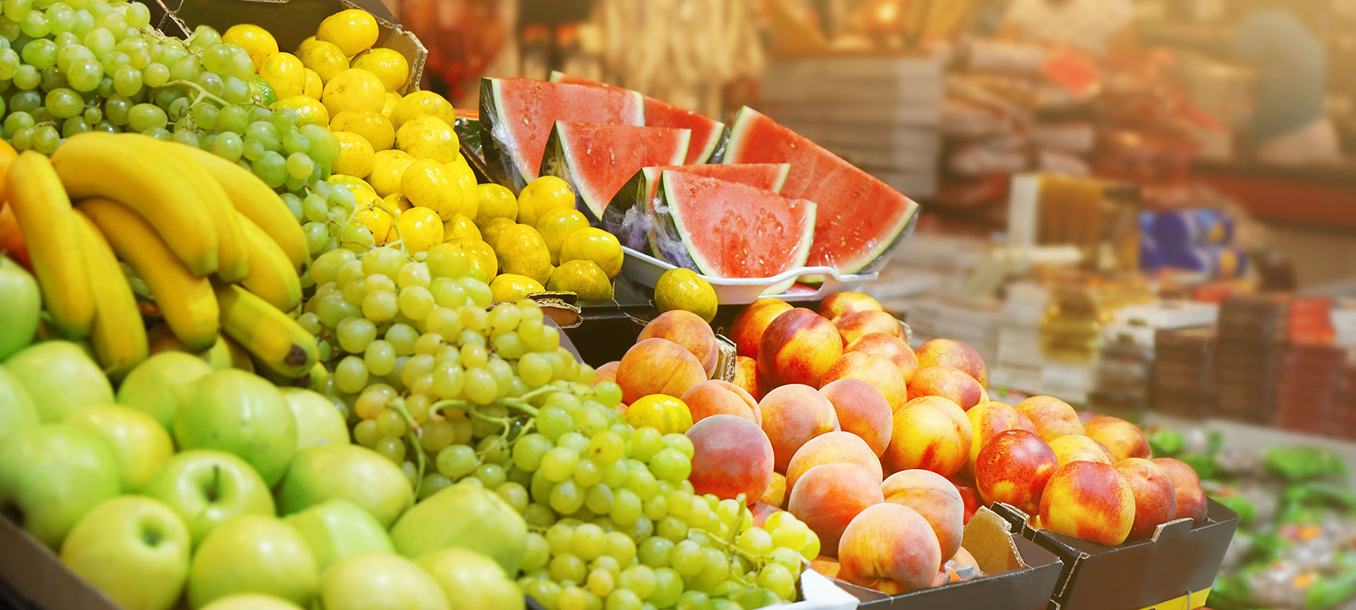 Frutas frescas en un mercado Frutas frescas en un mercado