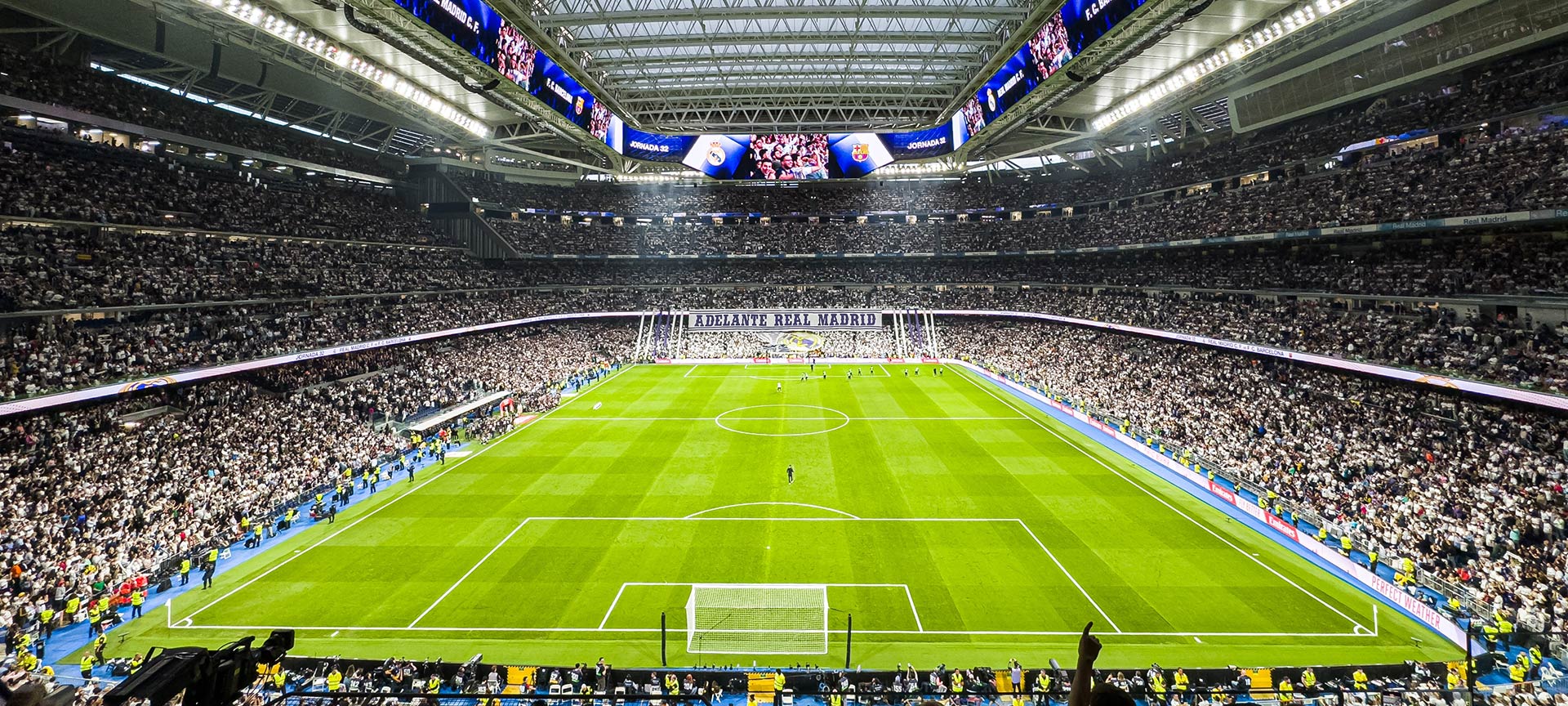 Estadio Santiago Bernabéu Estadio Santiago Bernabéu
