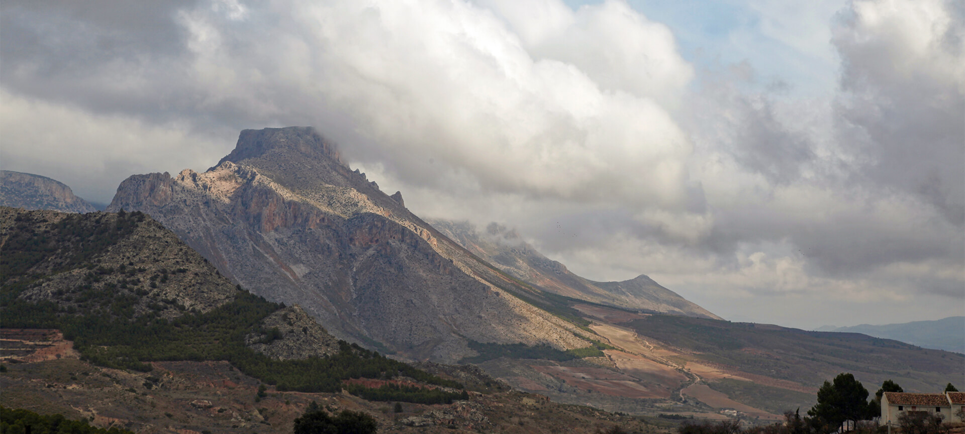 Muela de Montalviche, Maria de Velez mountain range Muela de Montalviche, Maria de Velez mountain range