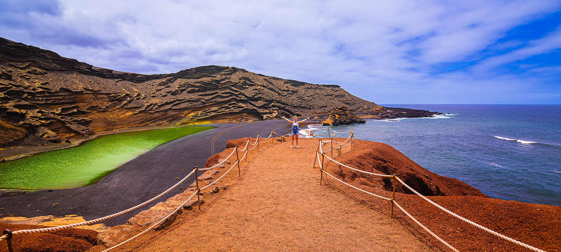 Lagoa Charco de Los Clicos em Lanzarote, Ilhas Canárias Lagoa Charco de Los Clicos em Lanzarote, Ilhas Canárias