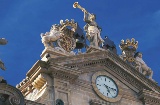 Detalhe da prefeitura de Pamplona