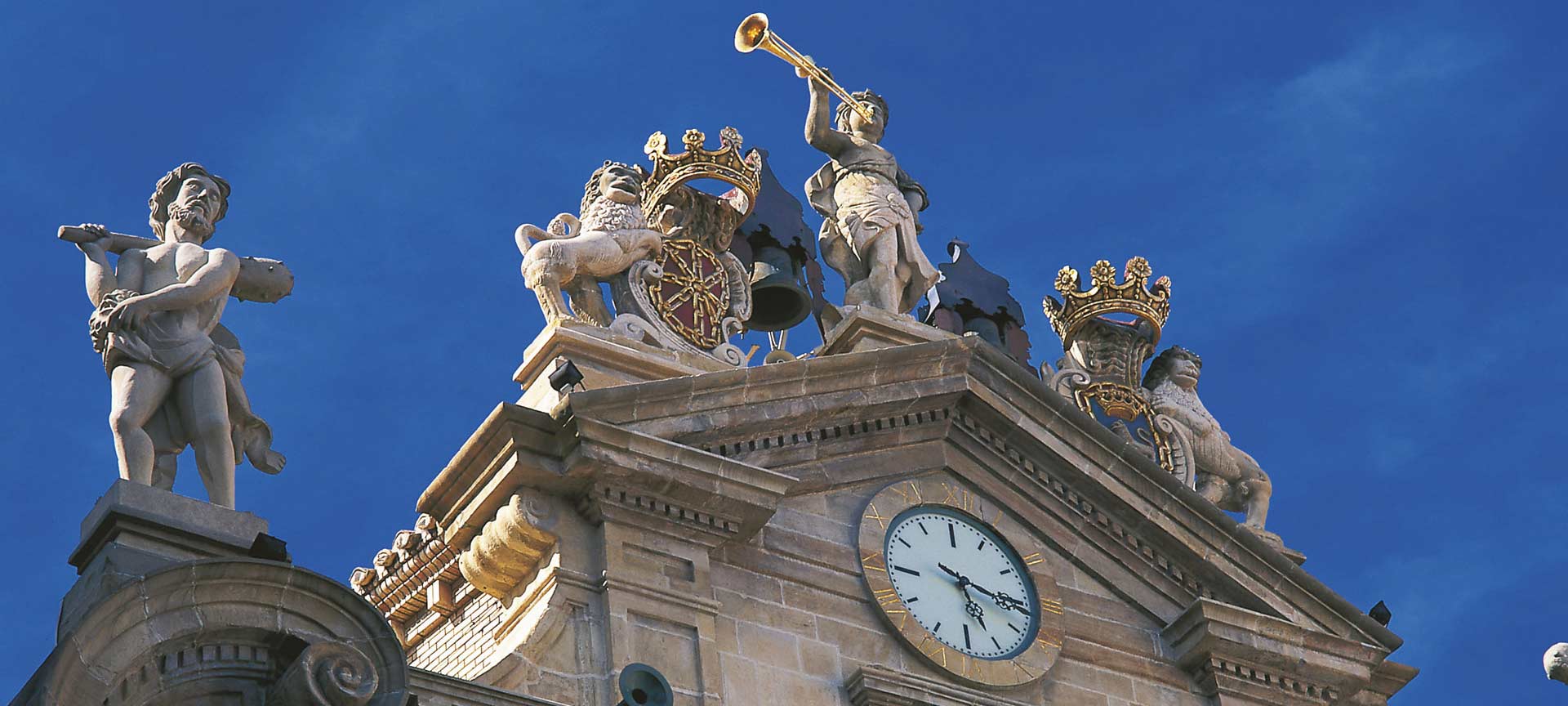Detalle del Ayuntamiento de Pamplona Detalle del Ayuntamiento de Pamplona