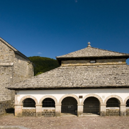 Cappelle dell’Espíritu Santo e di Santiago, a Roncisvalle (Navarra)