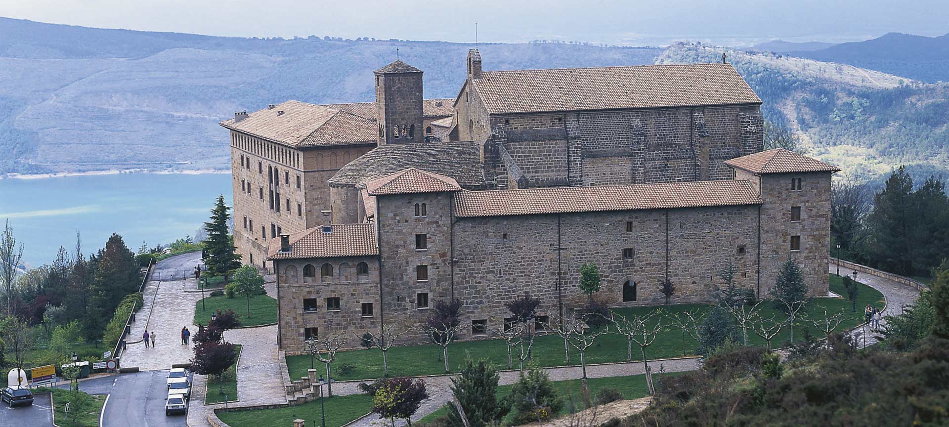 Monasterio de Leyre Monasterio de Leyre